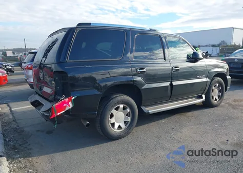 2003 Cadillac Escalade Standard from USA, damaged, VIN 1GYEK63N33R199243